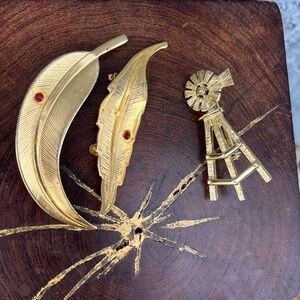Vintage Gold Brooch lot Windmill and leaves costume jewelry Quirky